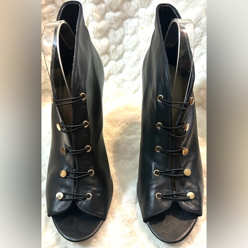 Enzo Angiolini Black Leather Ankle peep toe Boots with Gold detail. Wms. Sz. 10M - Picture 5 of 12